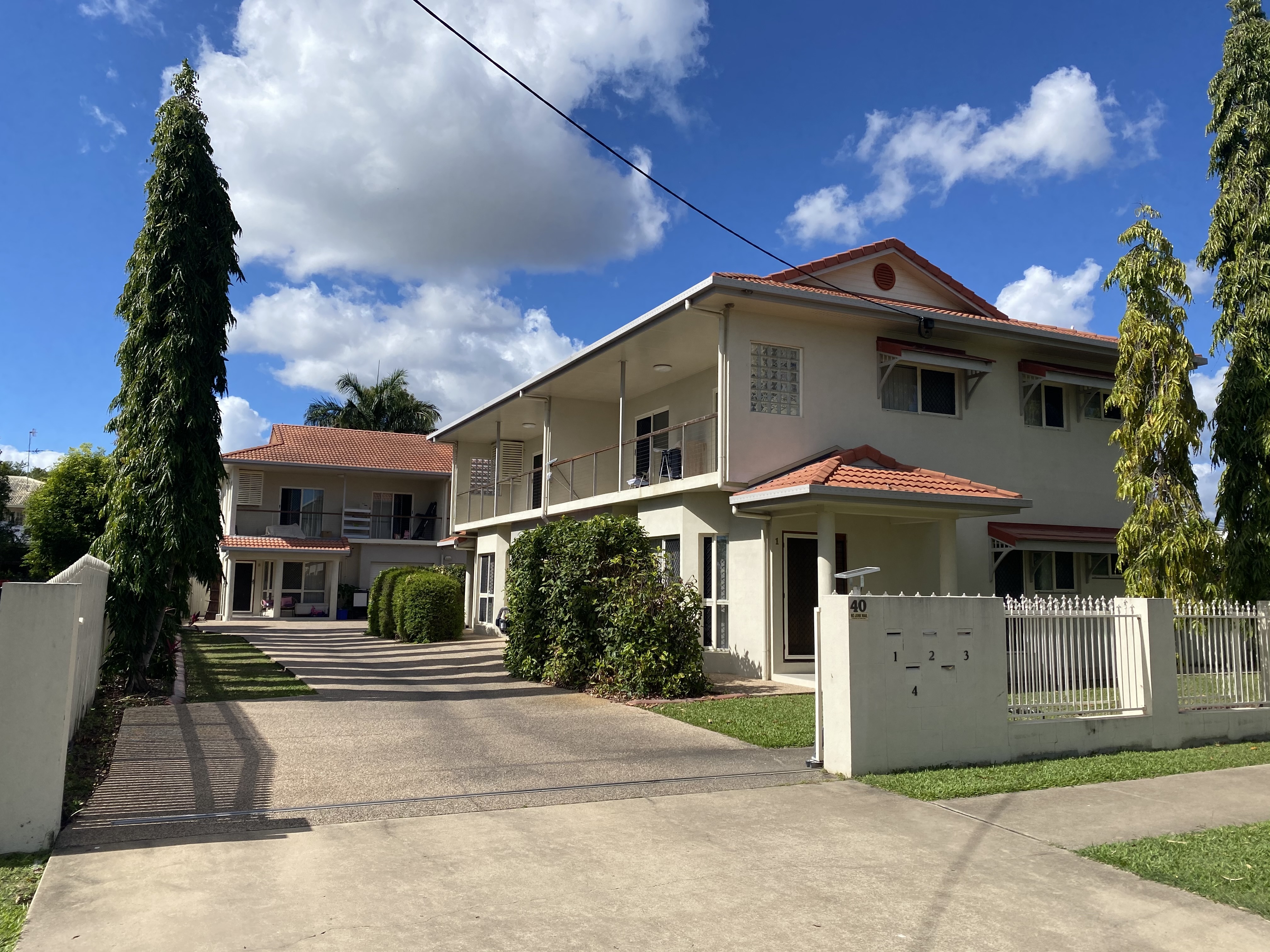 4 / 40 Diprose Street, PIMLICO QLD 4812
