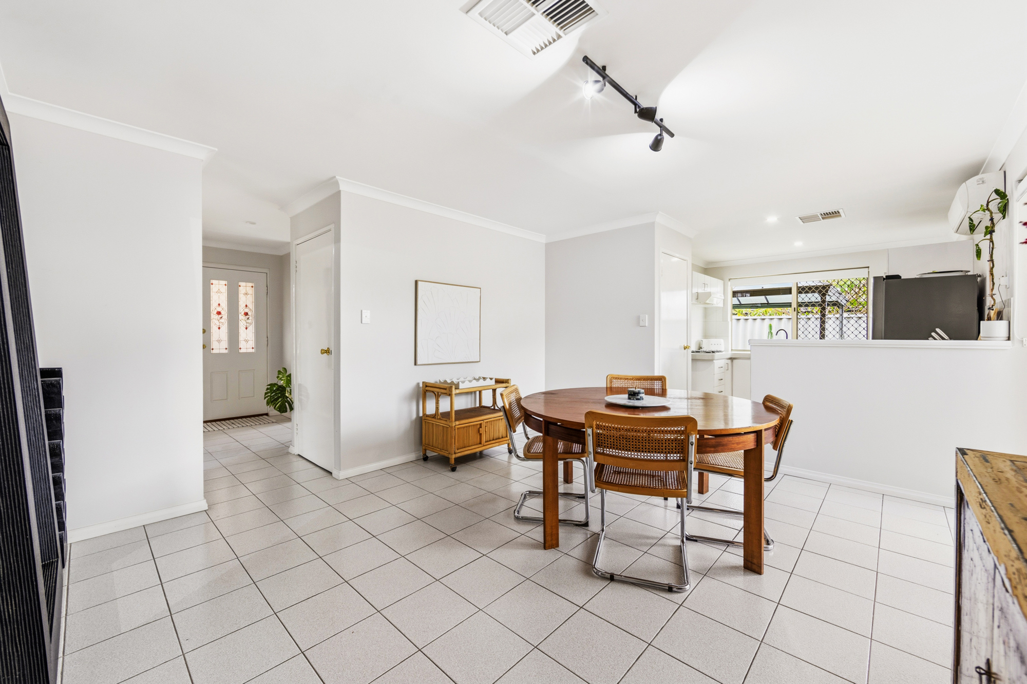 3 146 Shakespeare Ave Yokine WA 6060