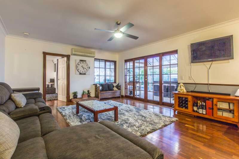 2 Hermite Rise Sorrento WA 6020