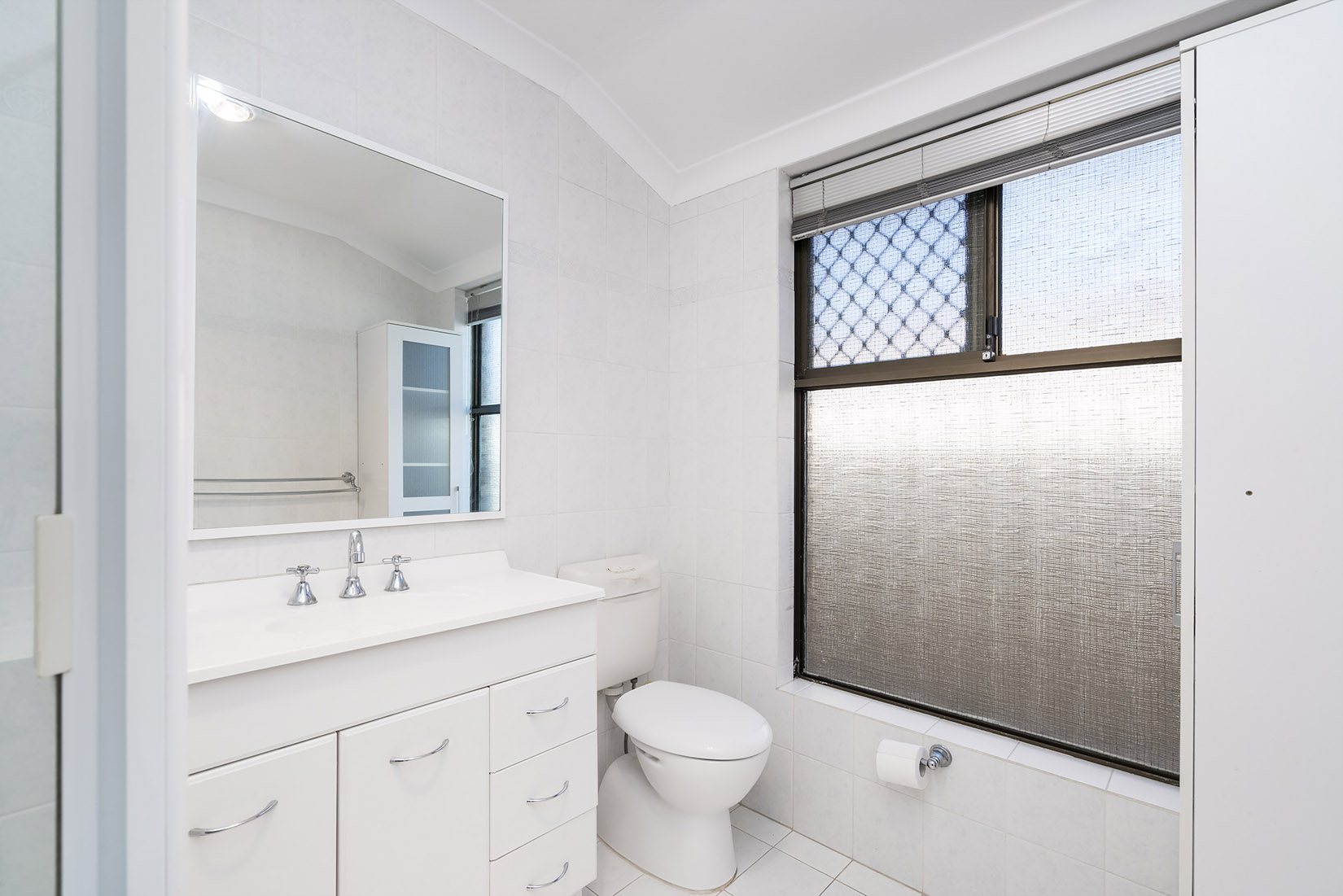 28 Pinnaroo Drive Padbury WA 6025