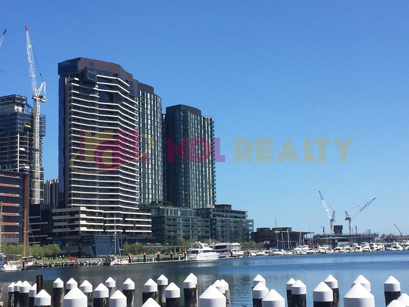 9 Waterside Place, DOCKLANDS VIC 3008