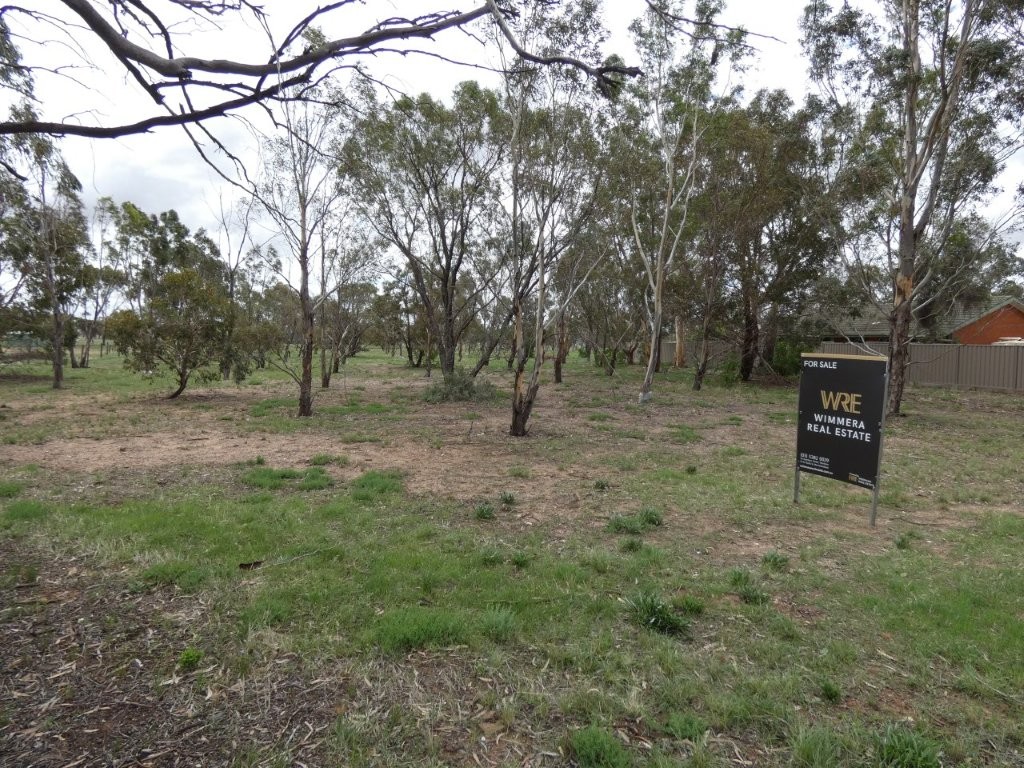 33-35 Bell St, BEULAH VIC 3395