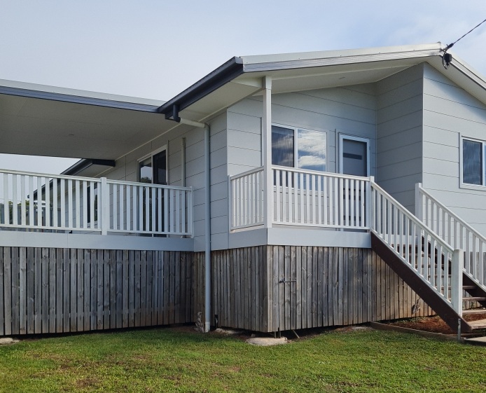4 Kift Street, RUSSELL ISLAND QLD 4184
