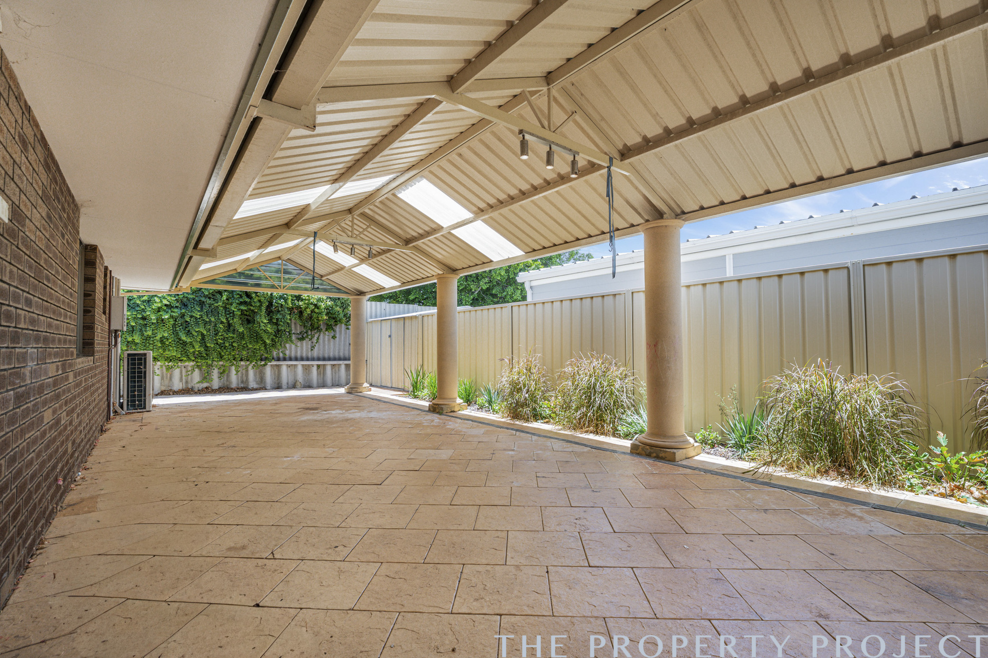 83 Macquarie Avenue Padbury WA 6025