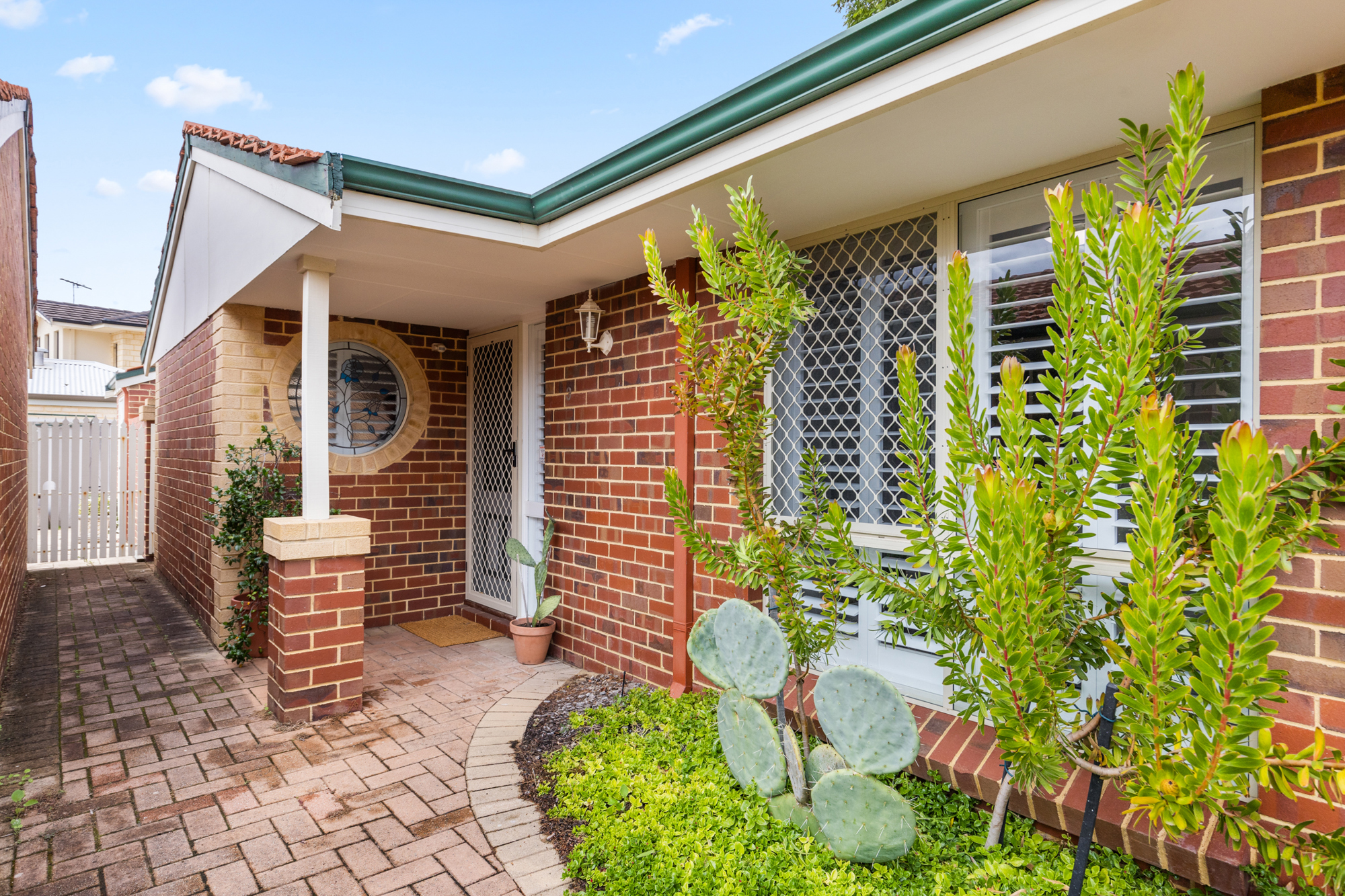 3 146 Shakespeare Ave Yokine WA 6060