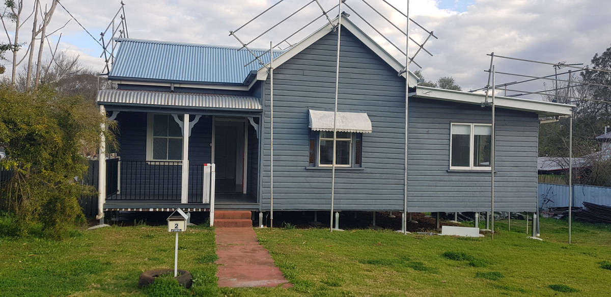 2 Glasgow Street, NORTH TOOWOOMBA QLD 4350