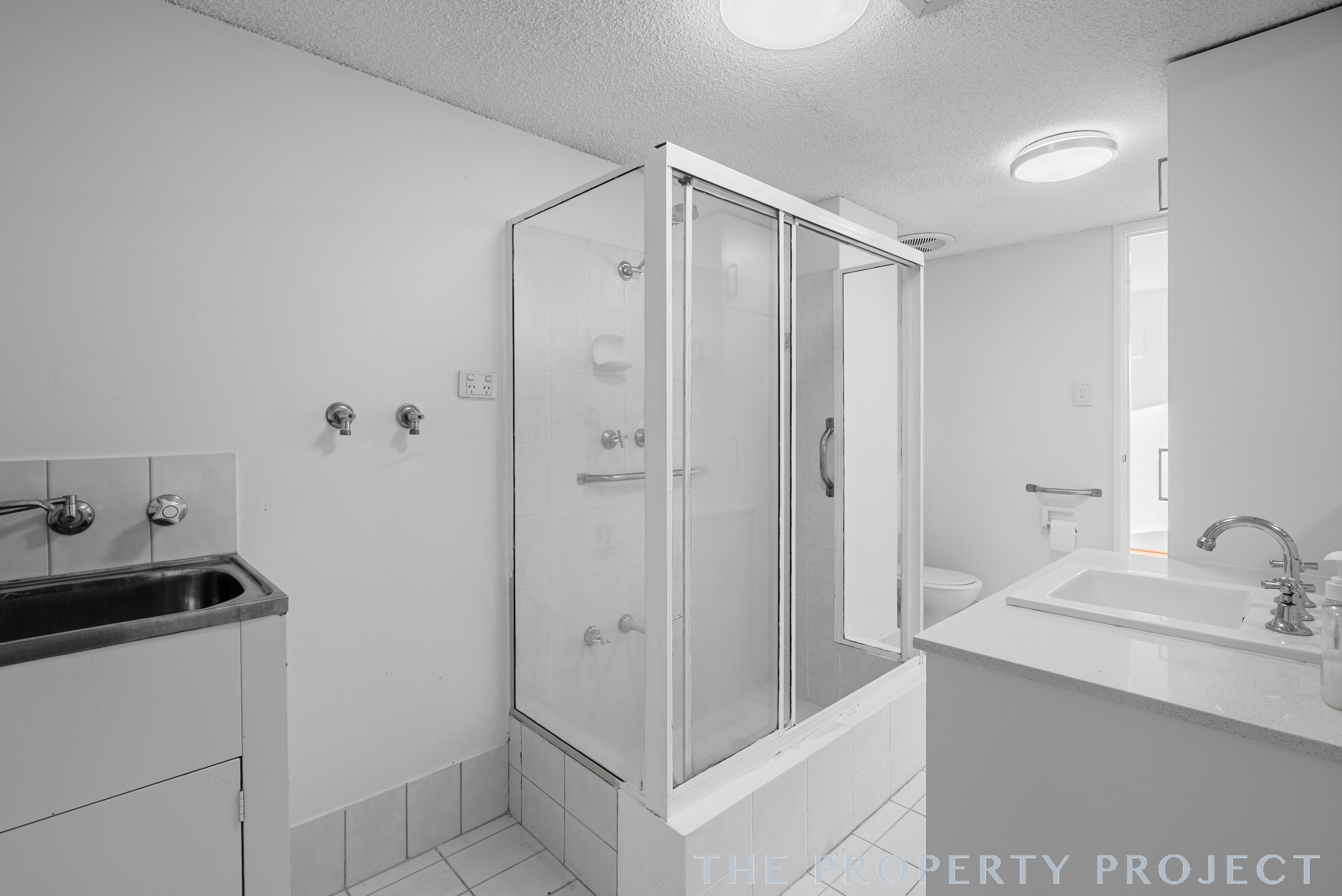 16 34 Carr St West Perth WA 6005