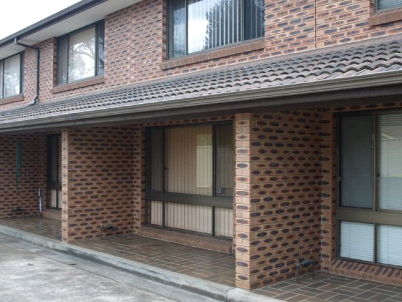 4 / 1 Atchison Road, MACQUARIE FIELDS NSW 2564