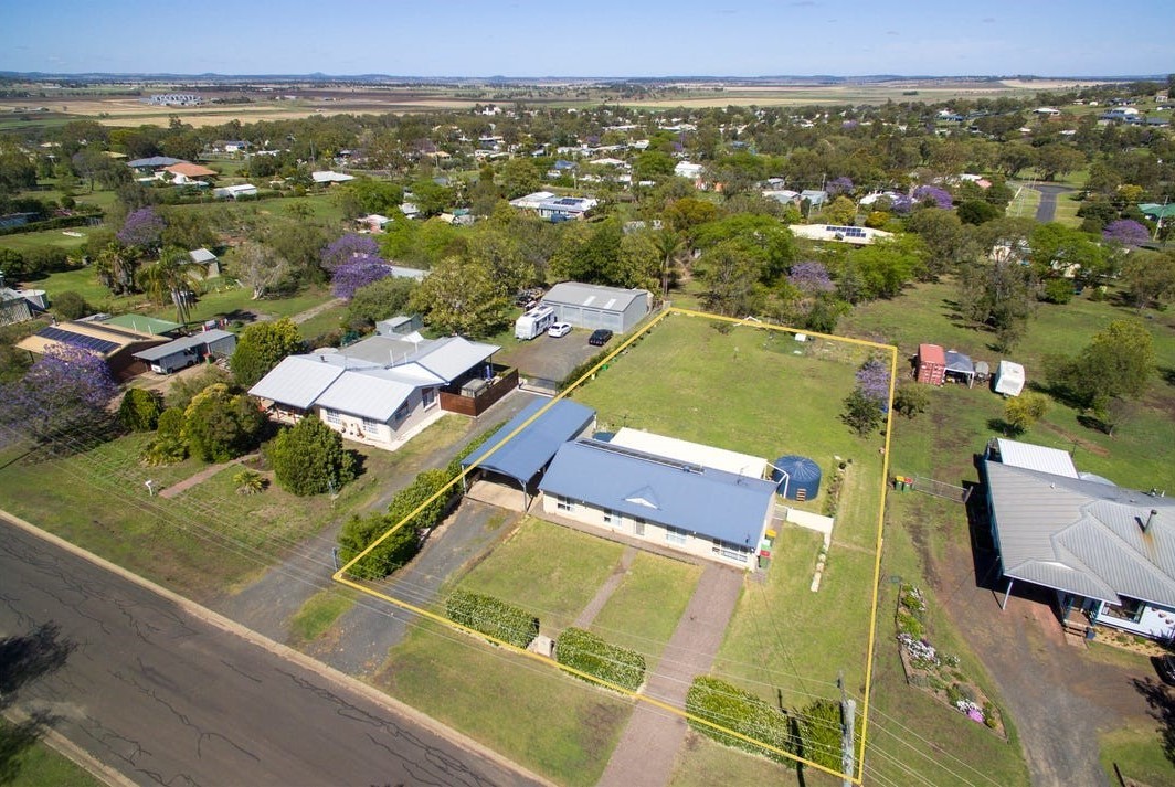 7 Rebwonga Street, KINGSTHORPE QLD 4400