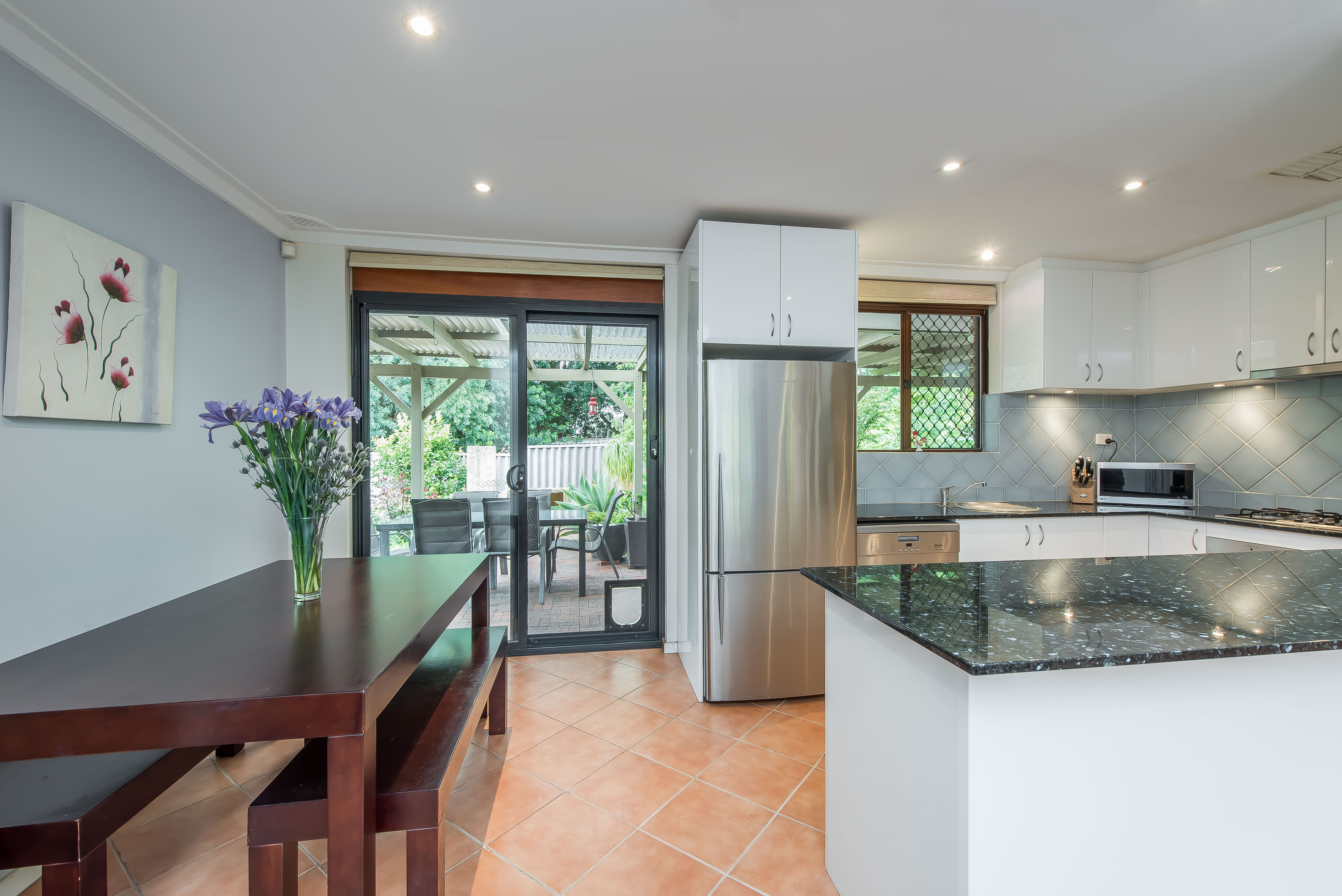 4 Cawarra Crescent Craigie WA 6025