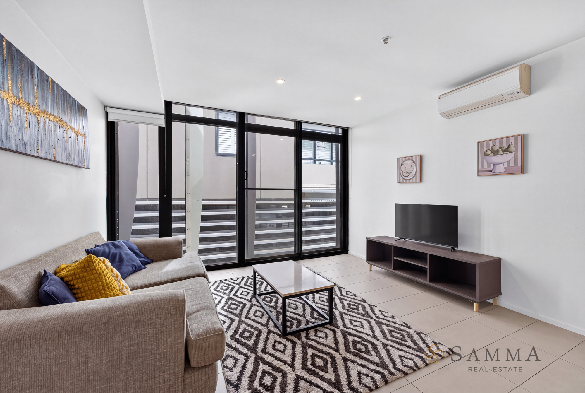 Living in the Heart of St Kilda ! — featured image