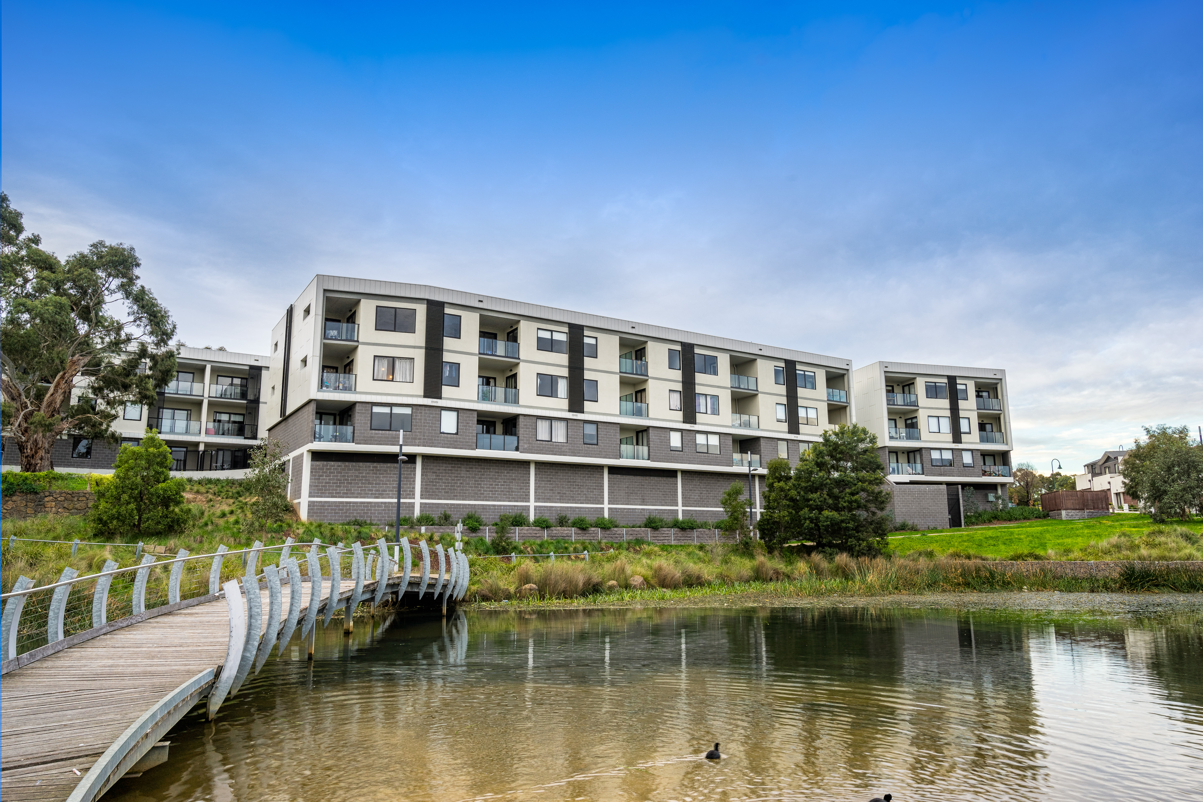 101 / 87 Janefield Drive, BUNDOORA VIC 3083