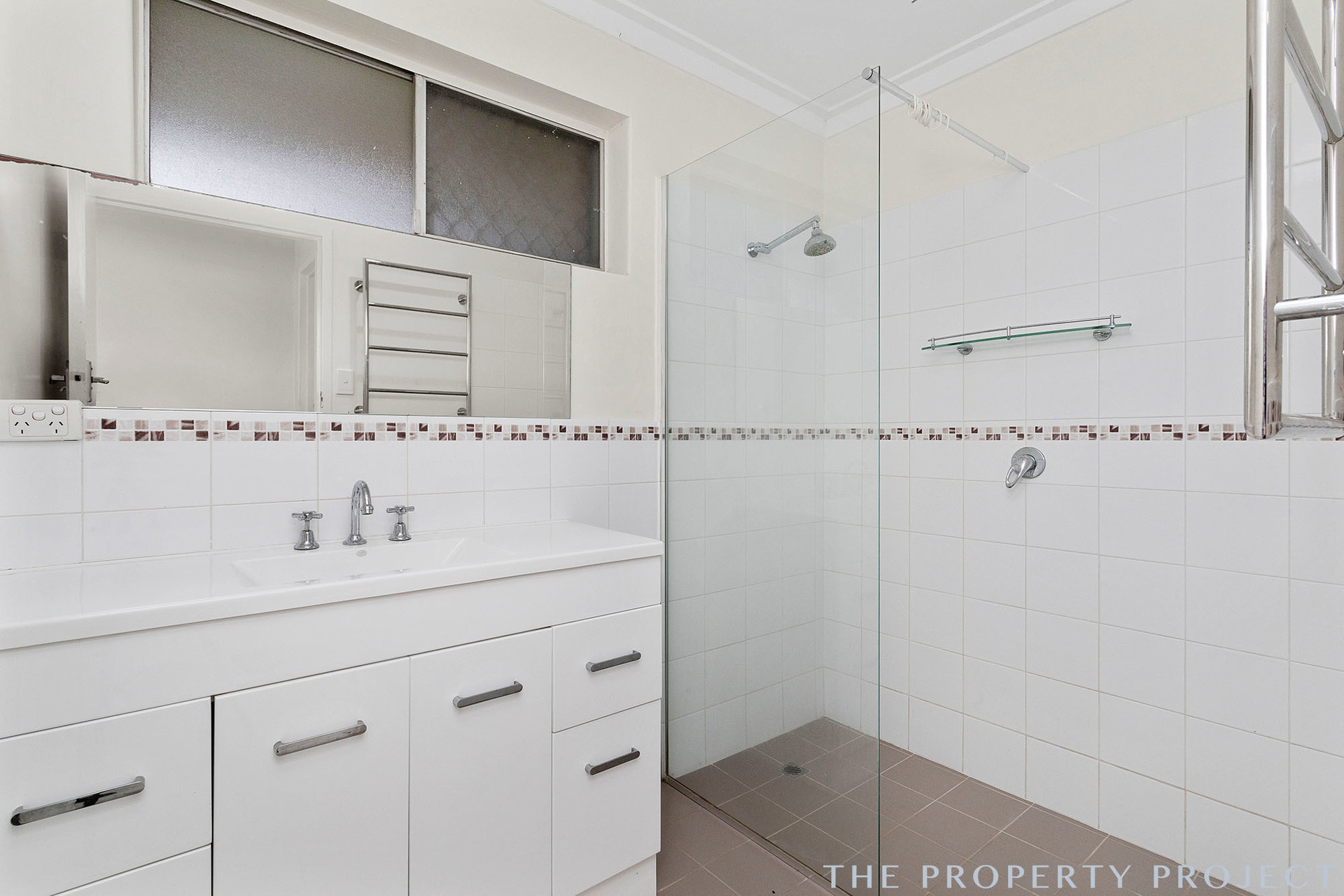 15 Sharon Drive Carine WA 6020