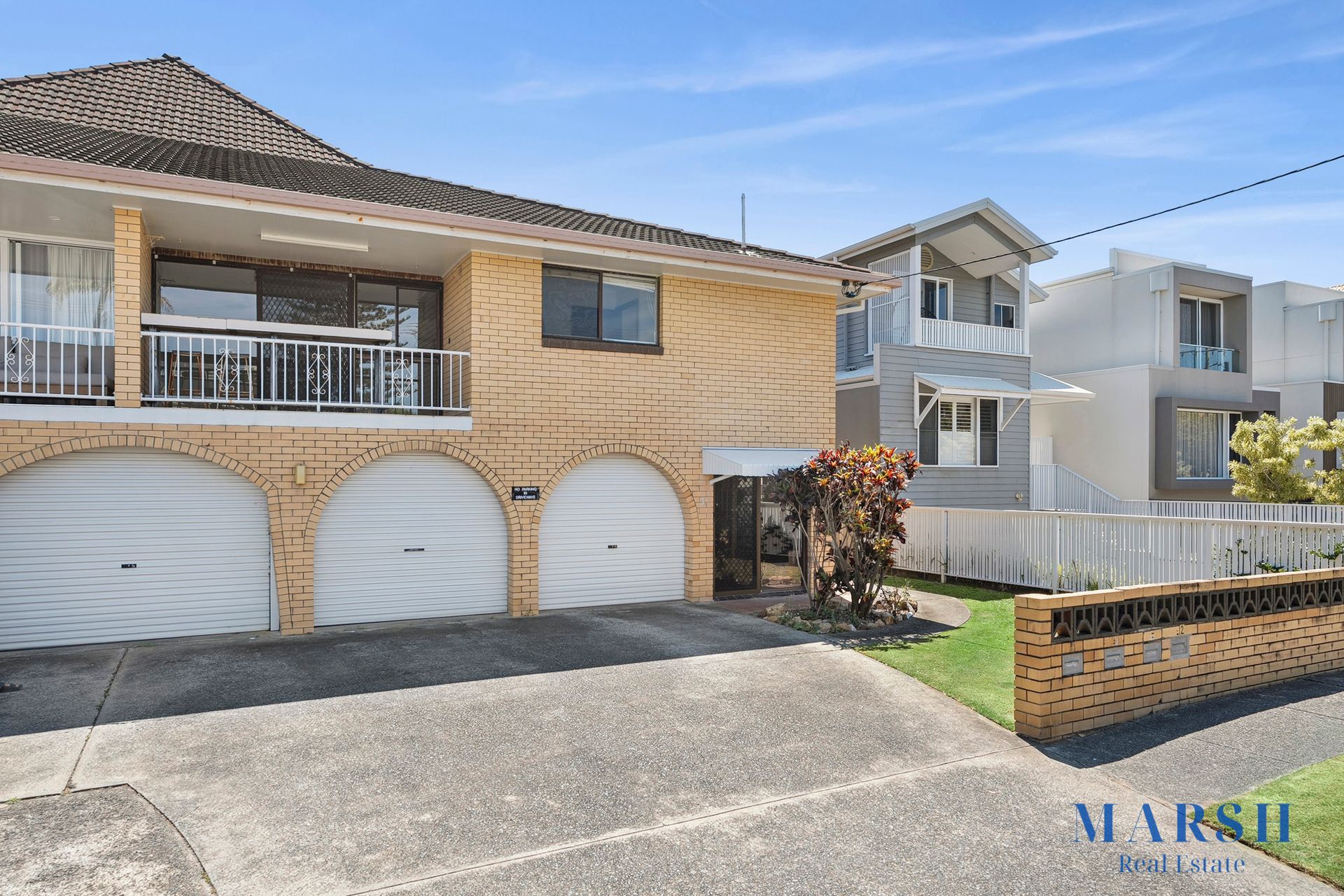 2 / 21 Seashell Avenue, MERMAID BEACH QLD 4218