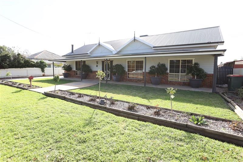 29 Elizabeth Street, FORBES NSW 2871