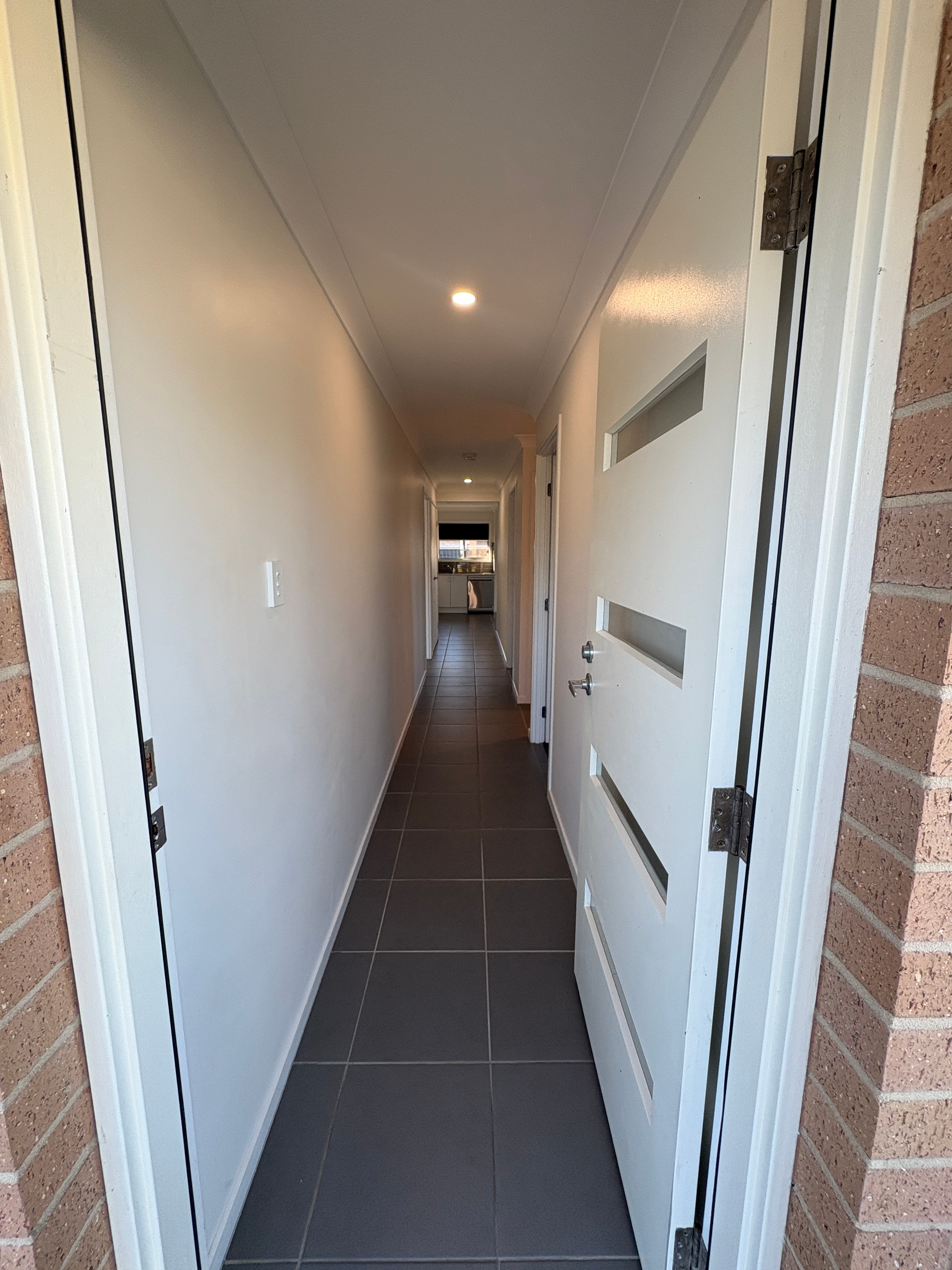 2 / 11 Riparian Cct, CESSNOCK NSW 2325