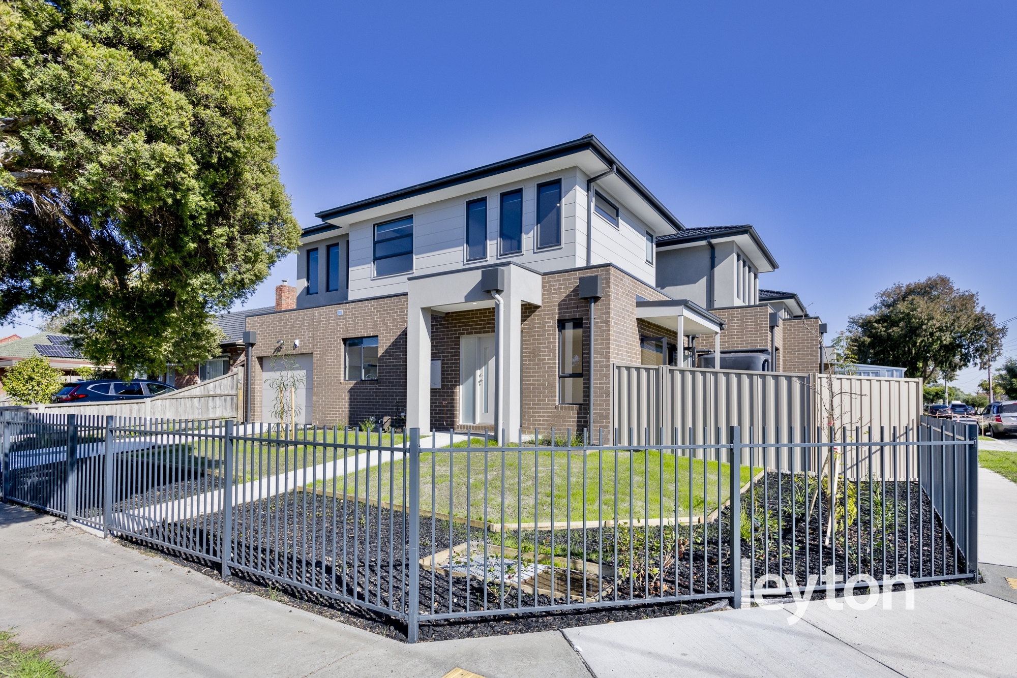 42 Parsons Avenue, SPRINGVALE VIC 3171