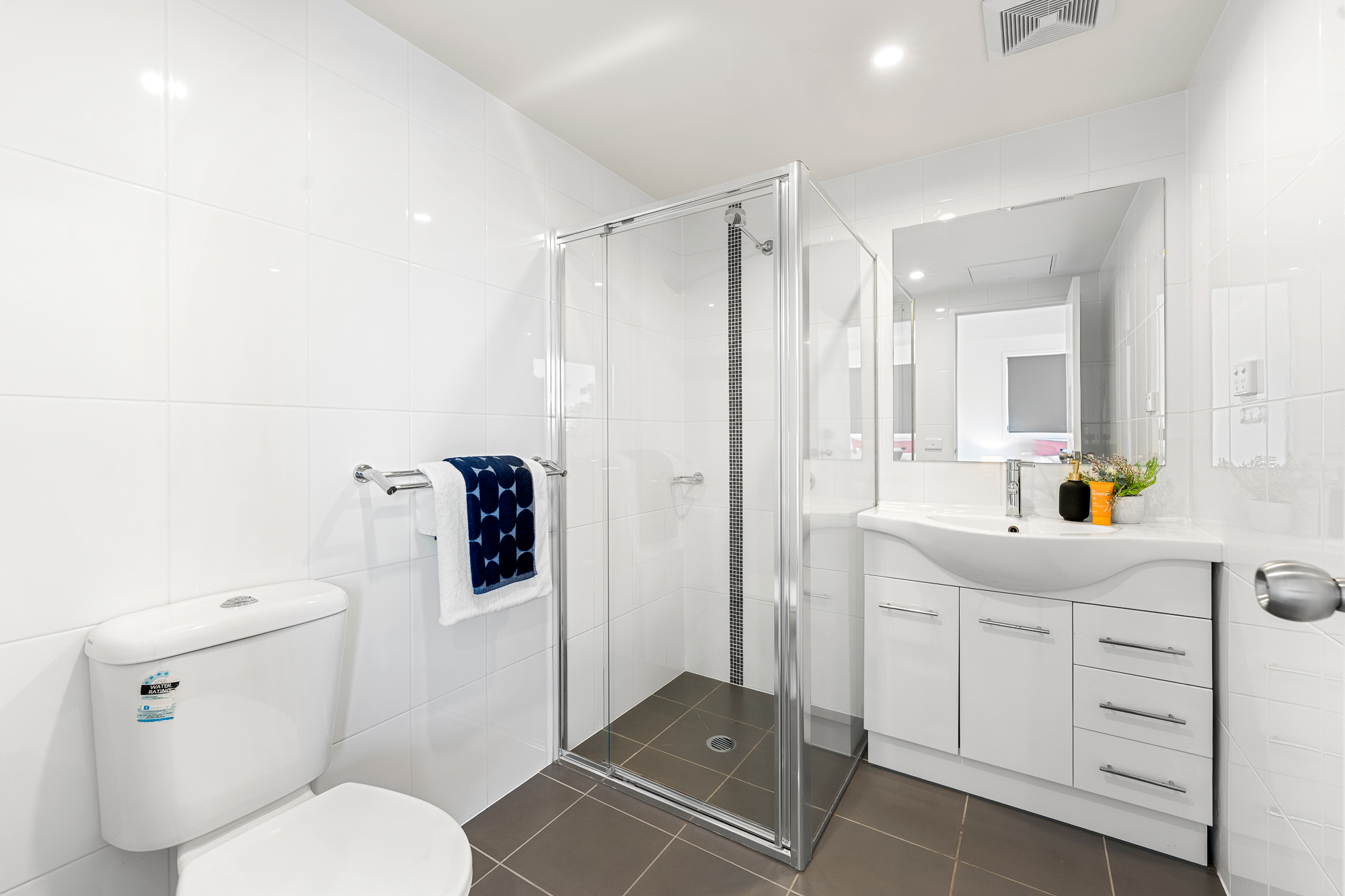 99/104 Henry Kendall Street, Franklin, photo 15