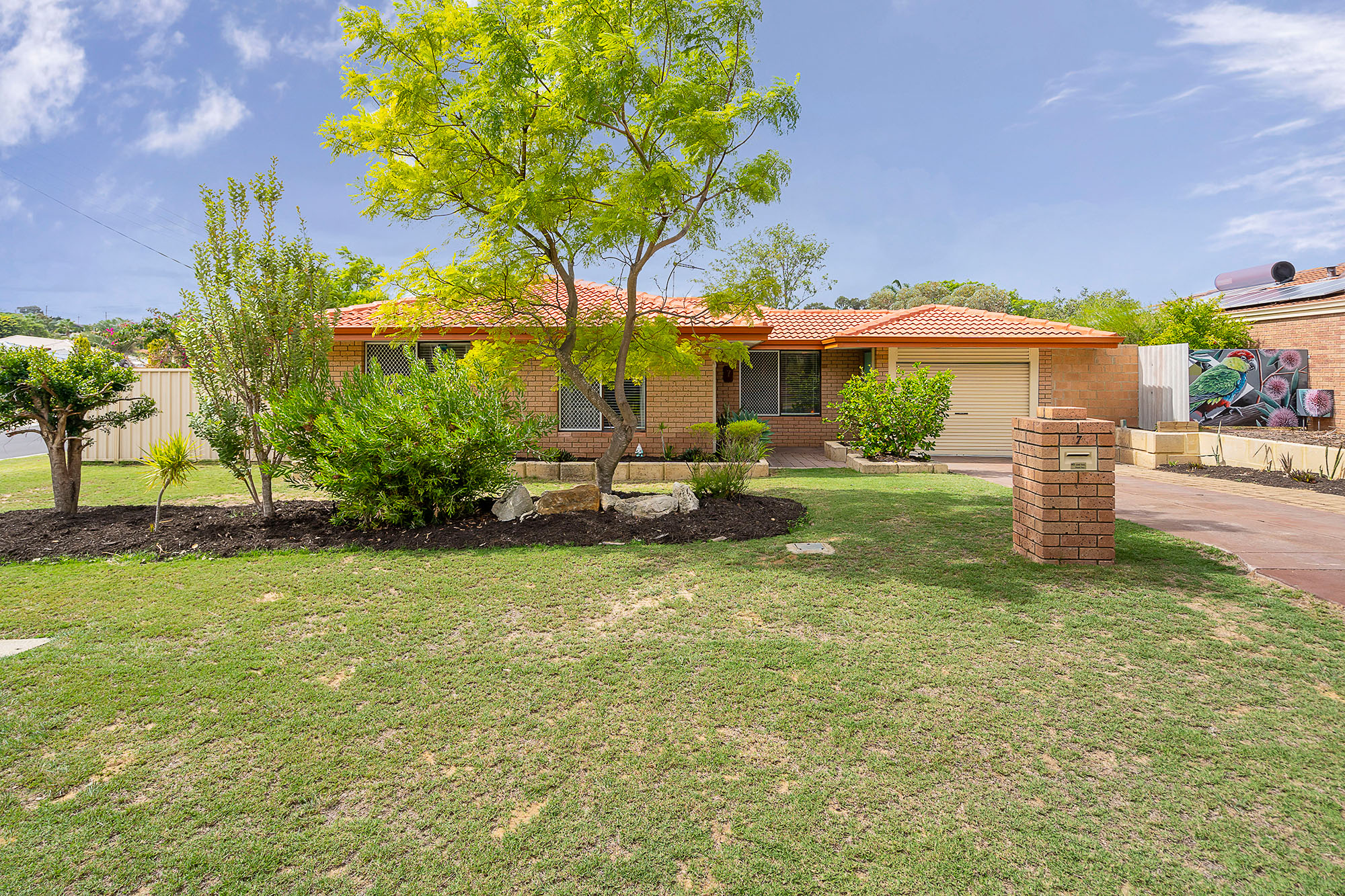 7 Adelaide Circle Craigie WA 6025