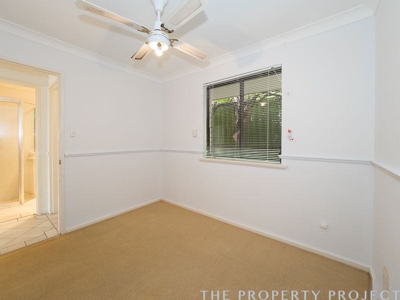 8 Treetop Avenue Edgewater WA 6027