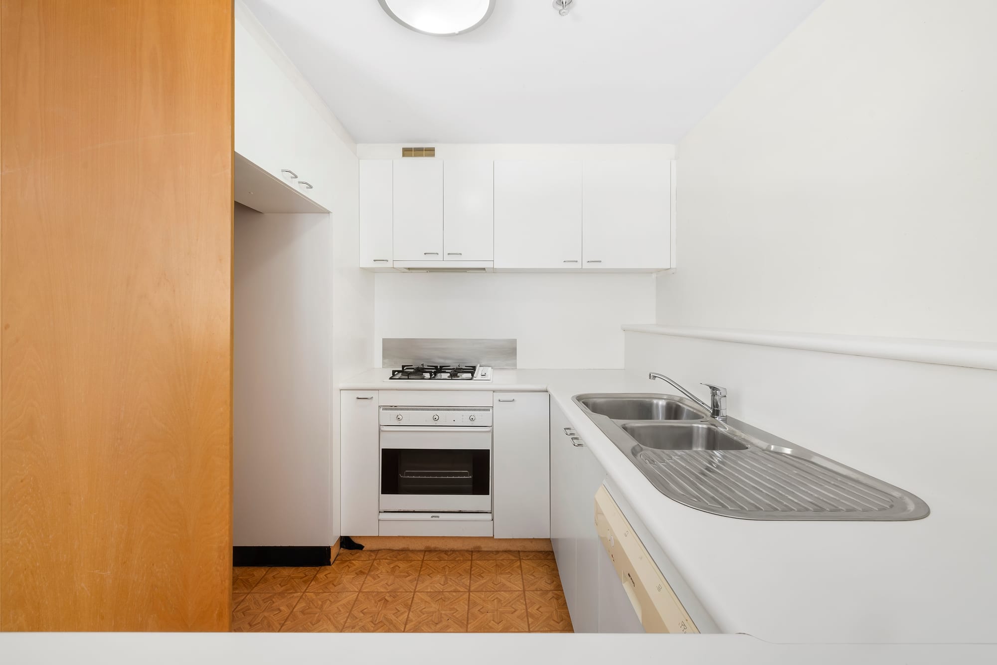 G612/780 Bourke Street, Redfern Leased by The Gallery Real Estate - image 4
