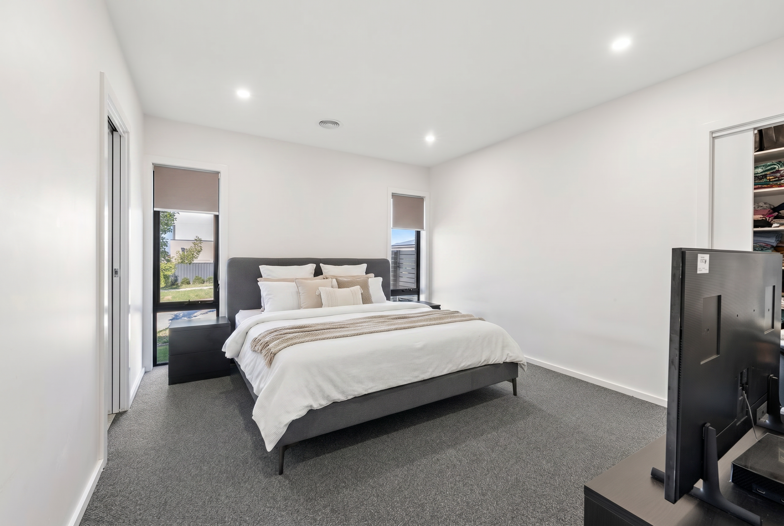 214 Robin Boyd Crescent, Taylor, photo 10
