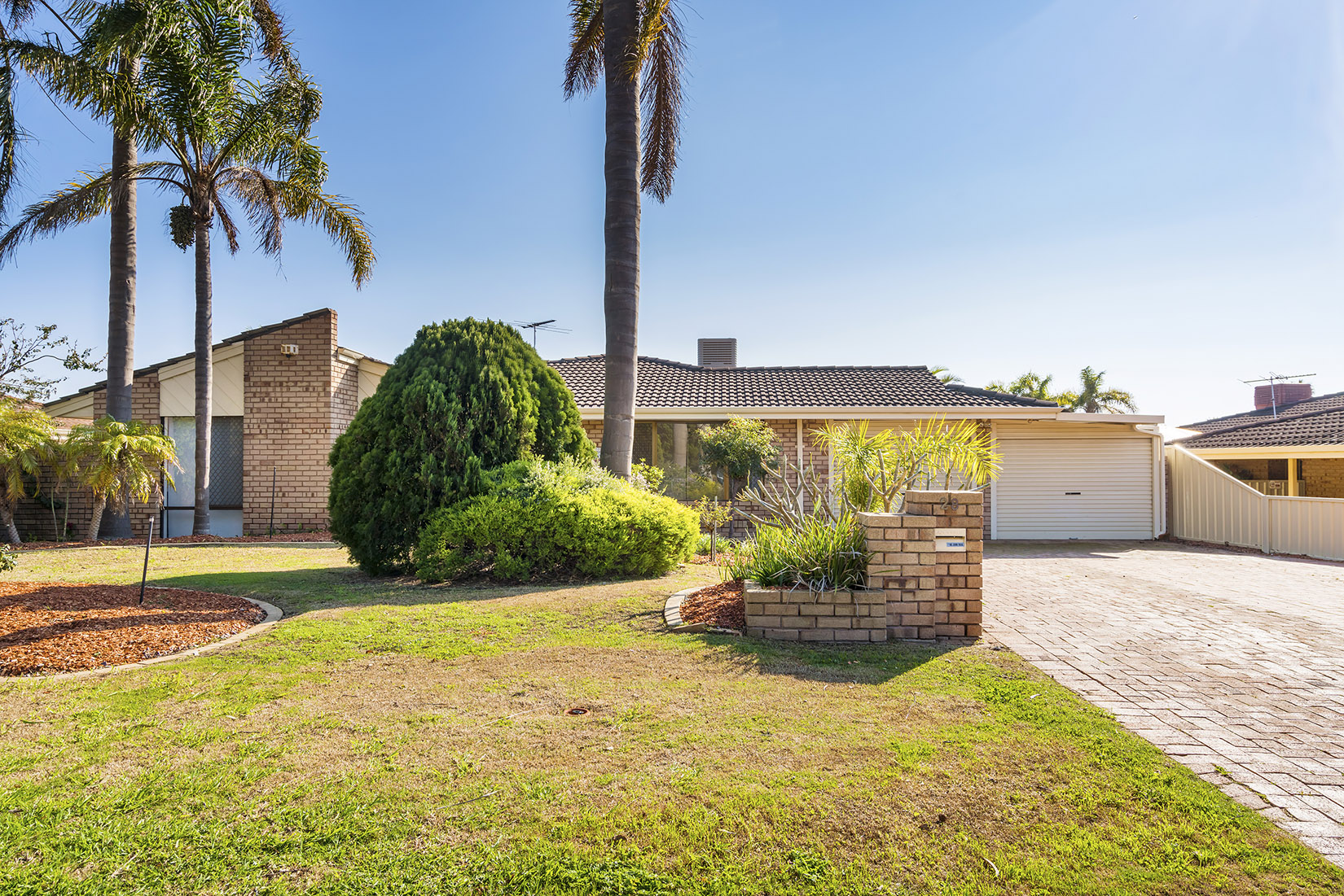 28 Pinnaroo Drive Padbury WA 6025