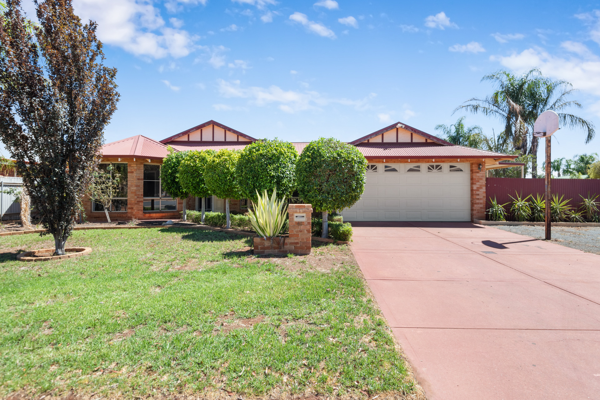 45 McGillivray Crescent, SOMERVILLE WA 6430