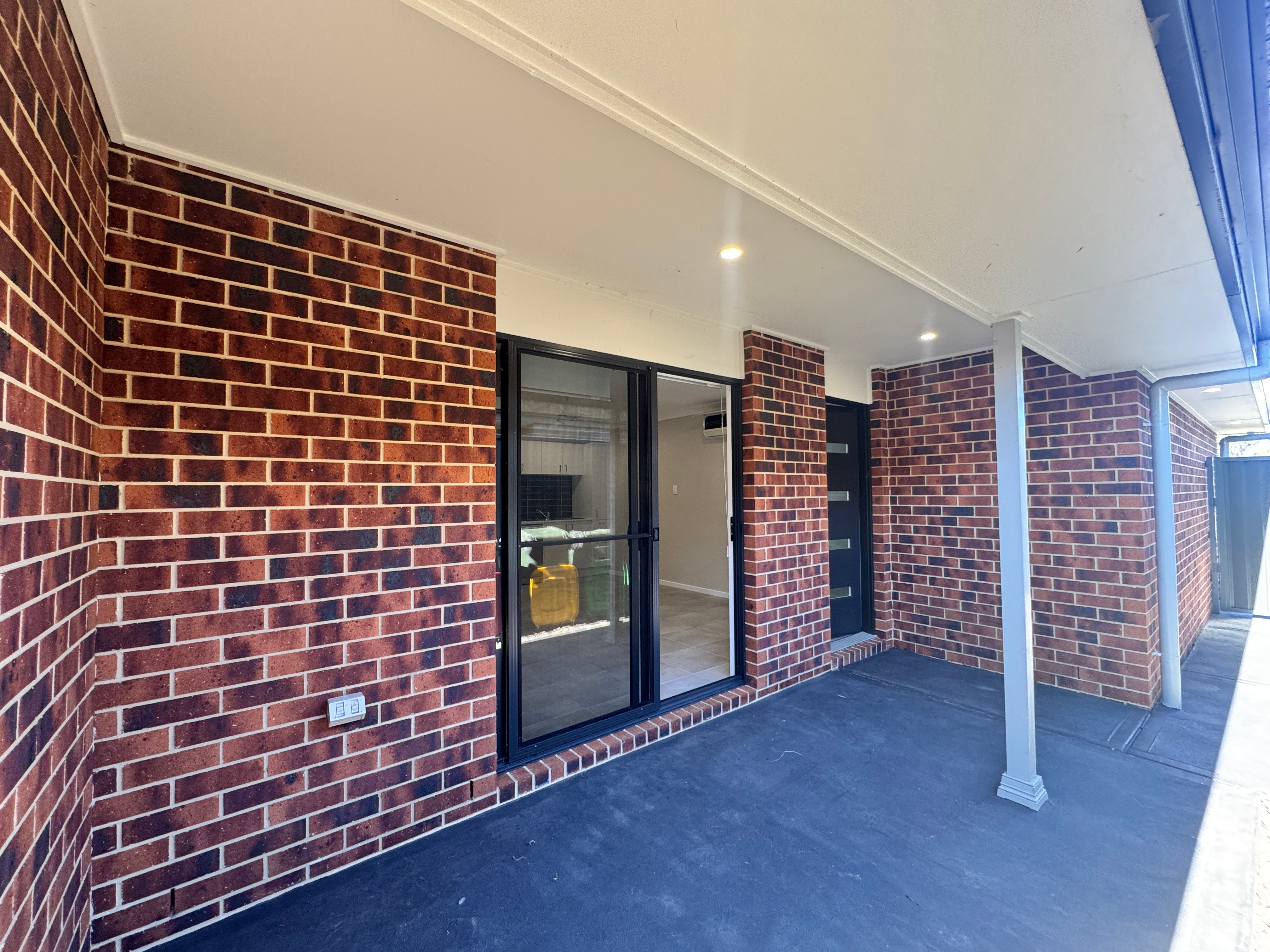 2 / 8 Melaleuca Wy, CESSNOCK NSW 2325