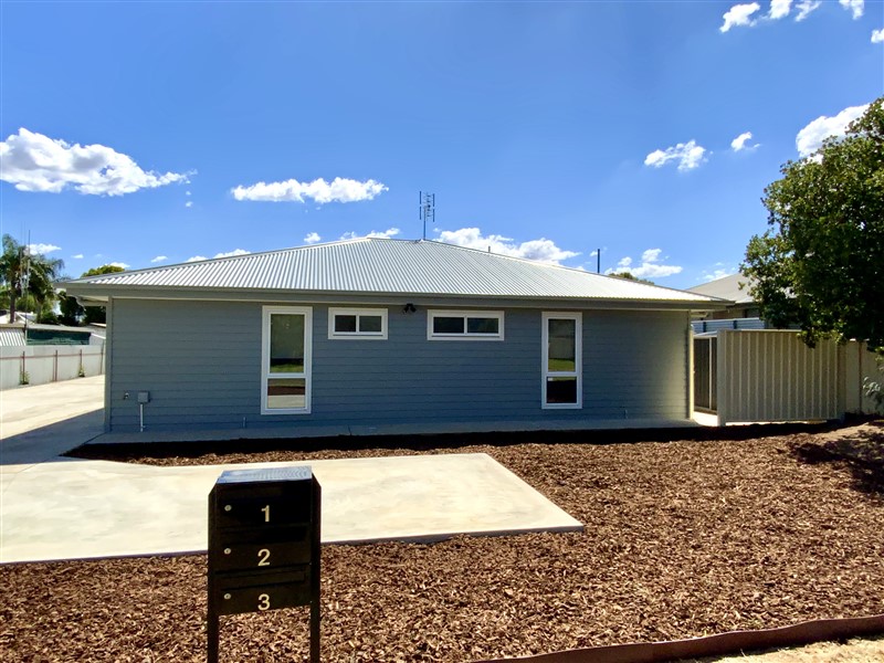 11 Black Street, FORBES NSW 2871