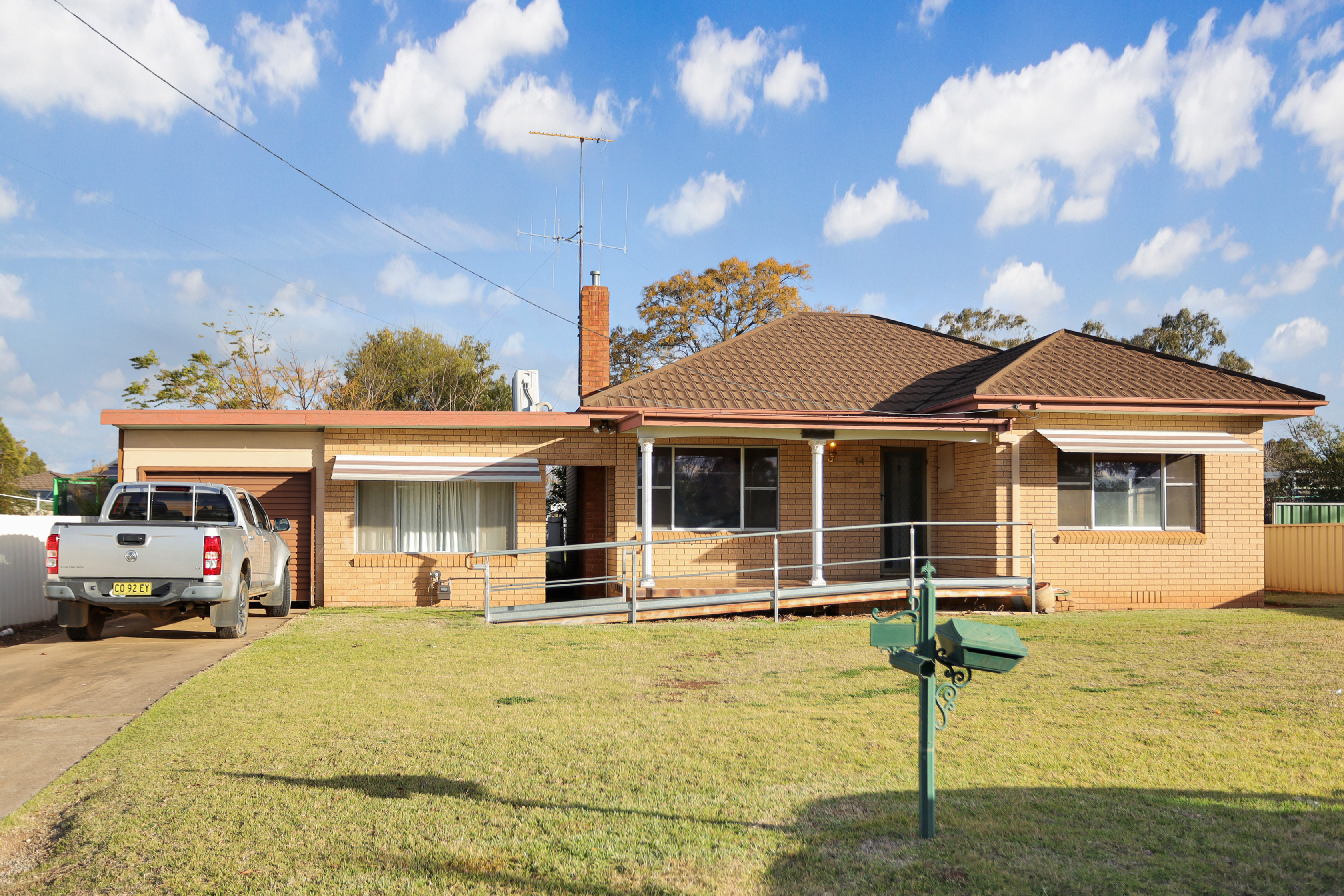 14 Reid Street, FORBES NSW 2871
