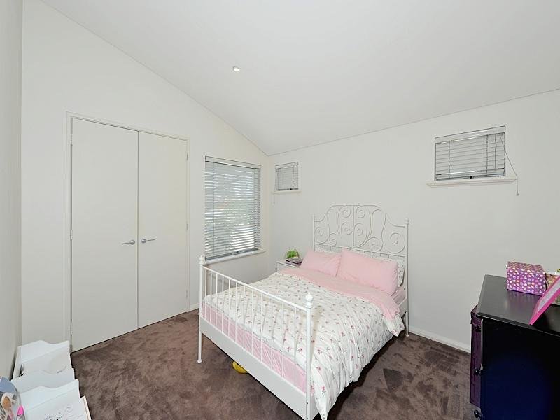 30 Gibney street Cottesloe WA 6011