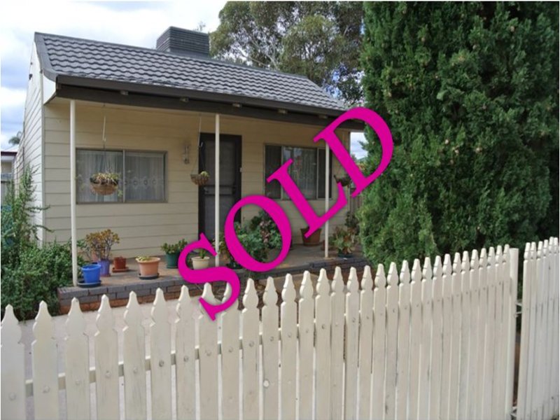 21 Rhodes Street, KALGOORLIE WA 6430