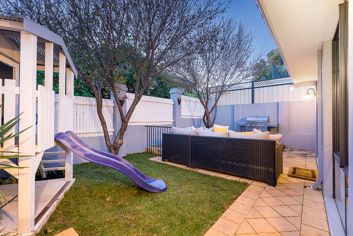 207a Grand Promenade Doubleview WA 6018