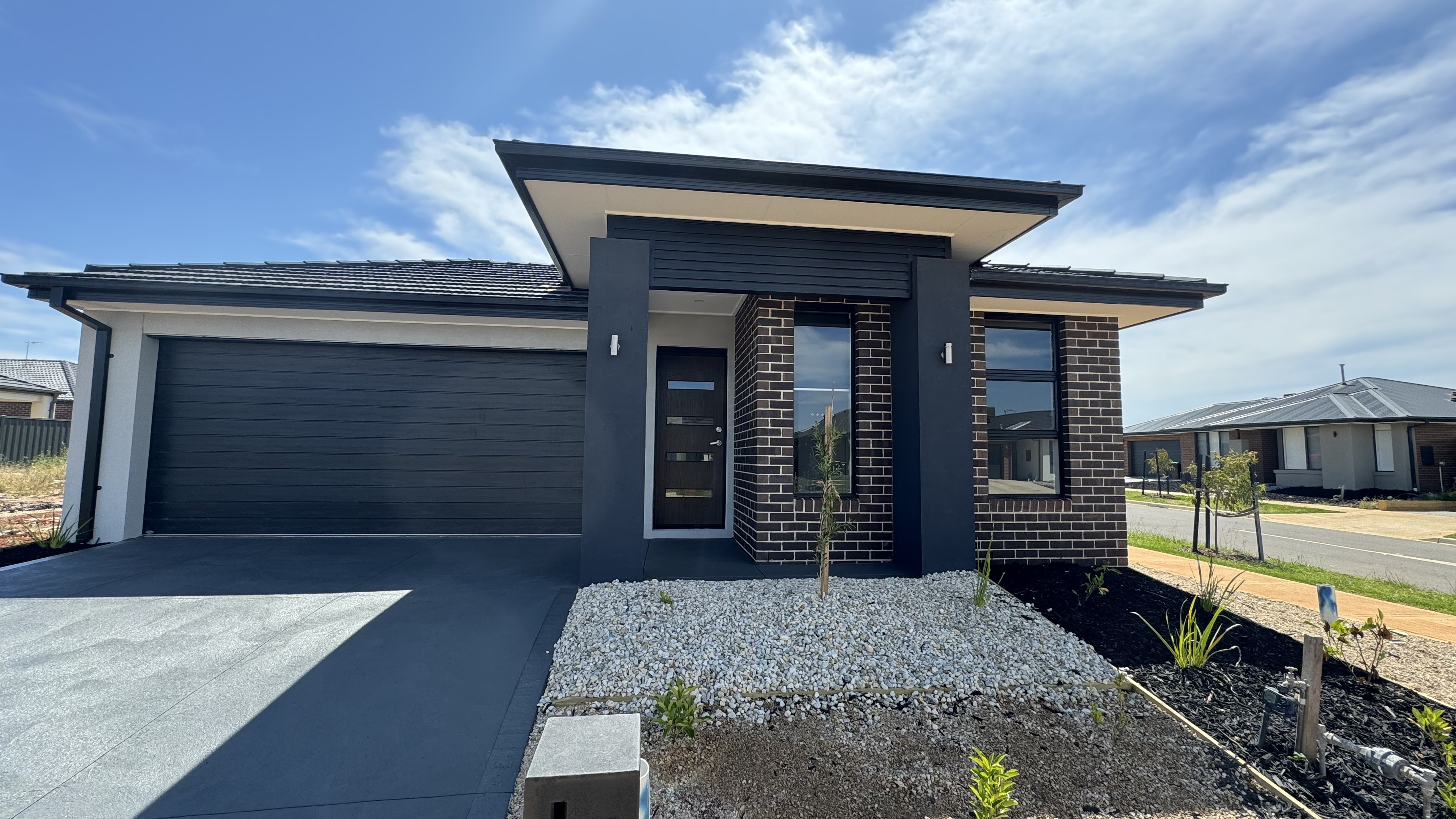 72 Walton Street, MELTON SOUTH VIC 3338