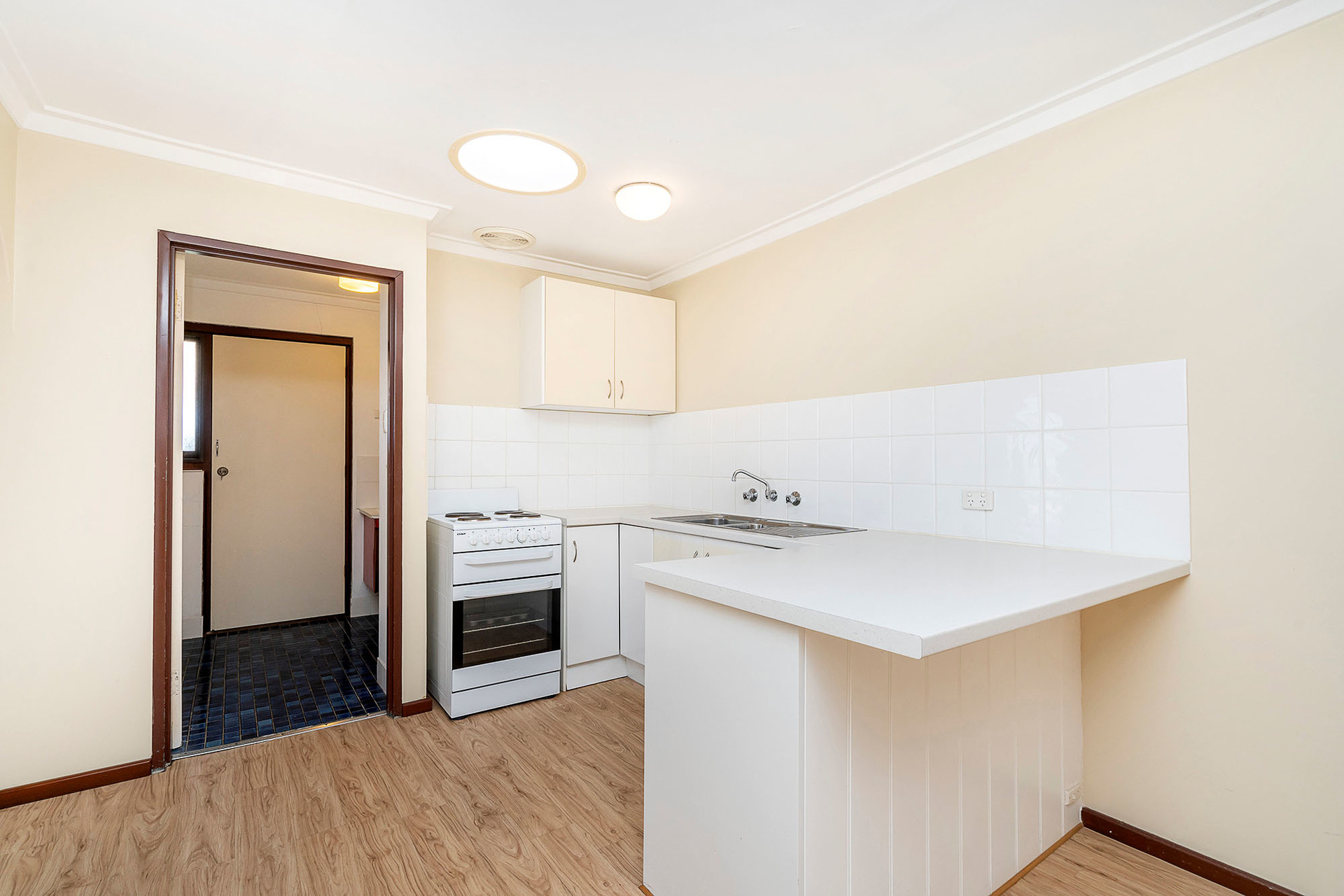 3 27 Edgehill Street Scarborough WA 6019