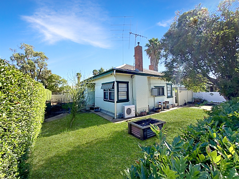 27 Queen Street, FORBES NSW 2871
