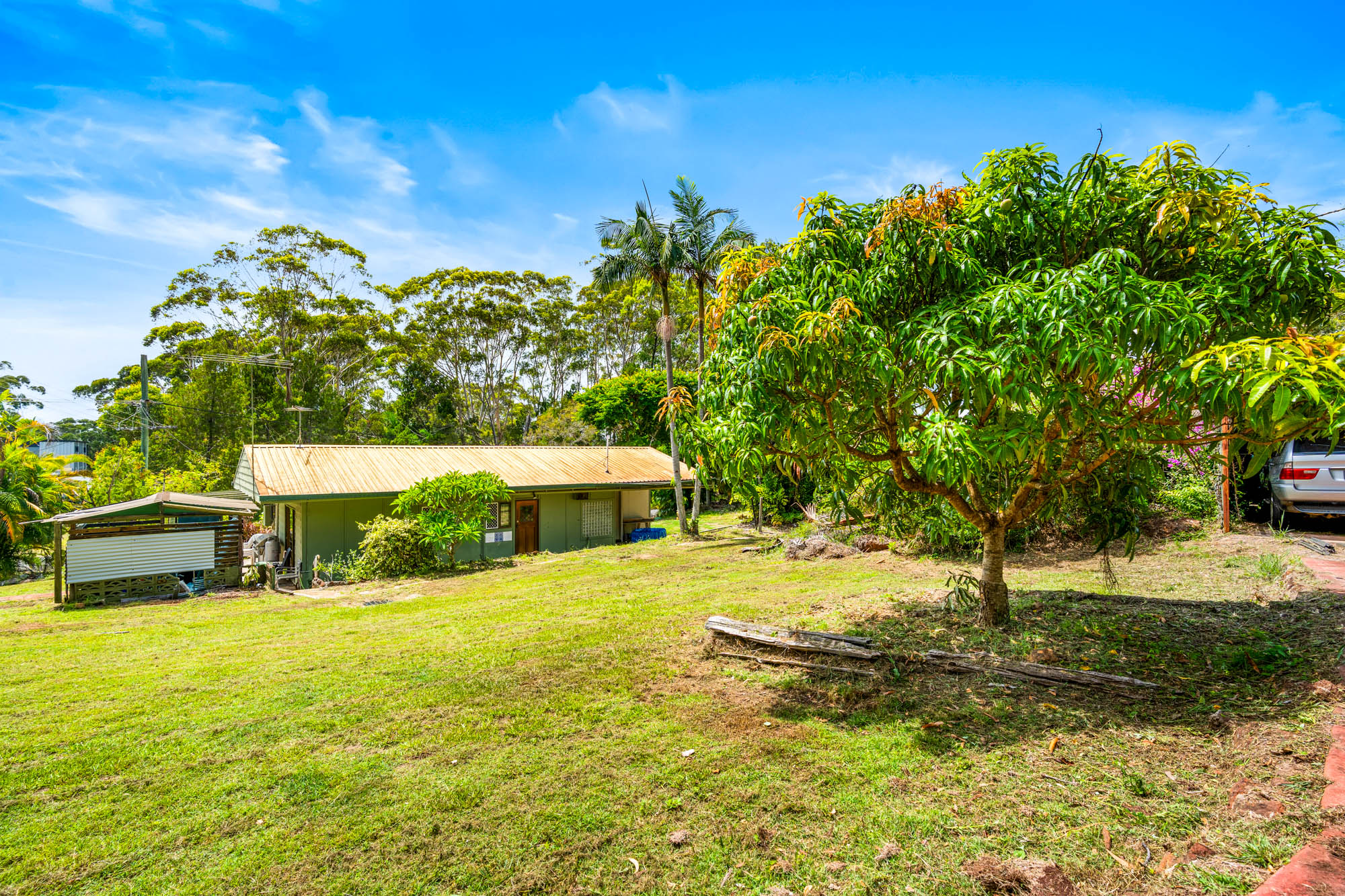 2-6 Callistemon Street, RUSSELL ISLAND QLD 4184