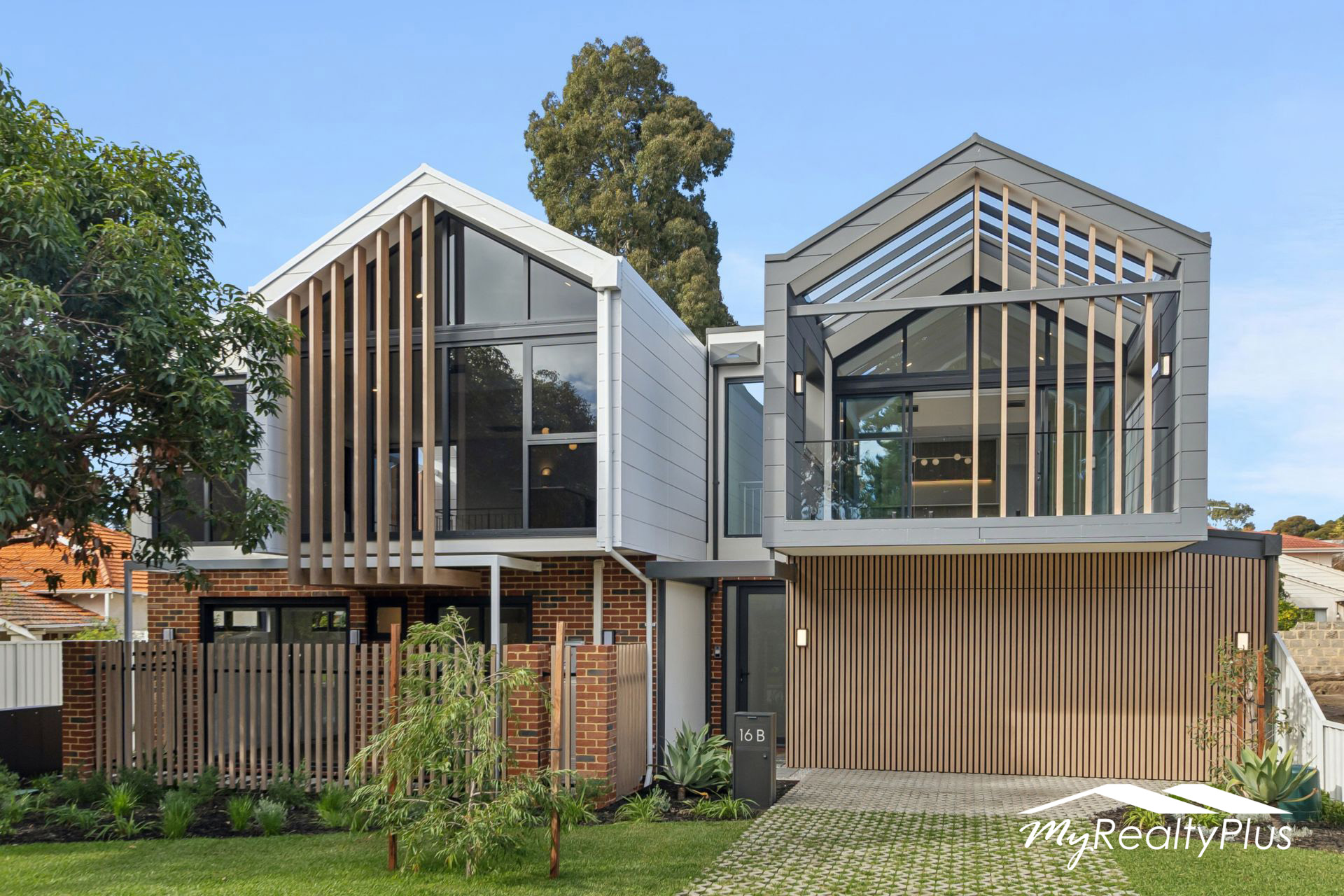 16B Tyrell St, NEDLANDS WA 6009