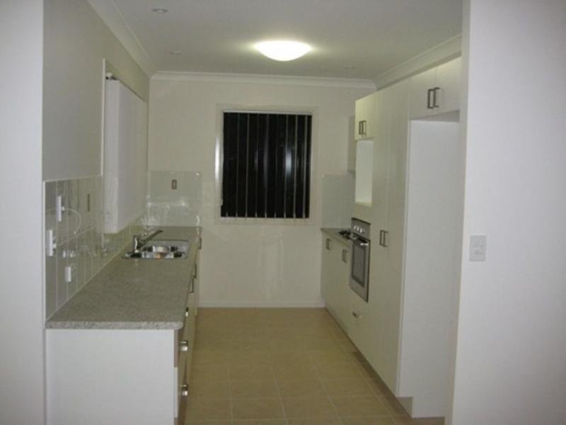11 Keeper Court, MOUNT LOUISA QLD 4814