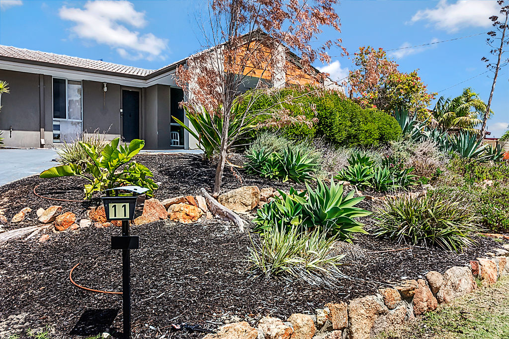 11 Culwalla Close Kallaroo WA 6025