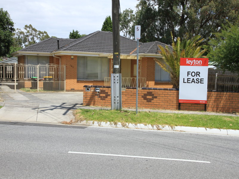 102 Oakwood Avenue, NOBLE PARK NORTH VIC 3174