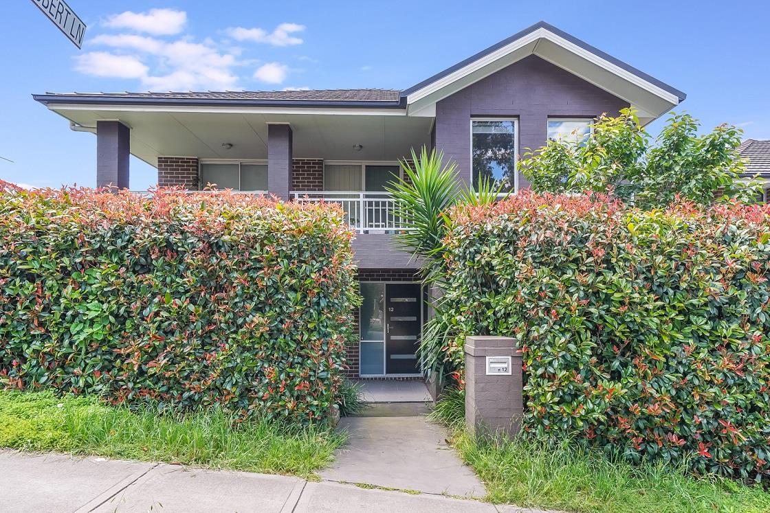 1 / 12 Regents Street, CAMPBELLTOWN NSW 2560