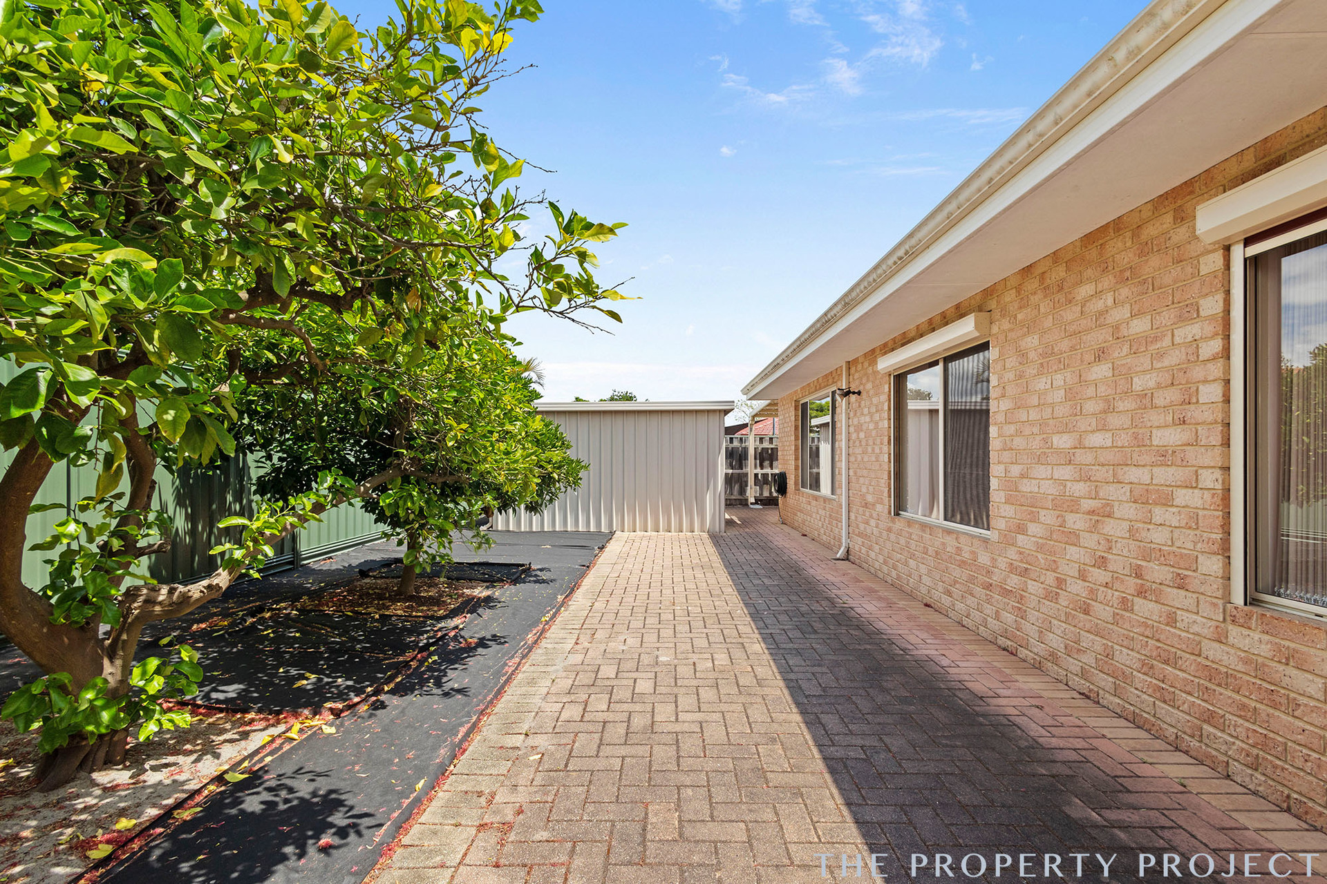 54 Woodhouse Circuit Canning Vale WA 6155