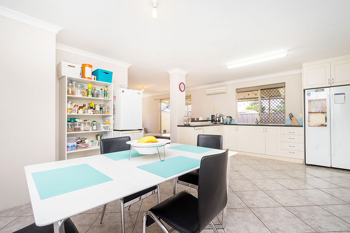 3 Mimosa Court Marangaroo WA 6064