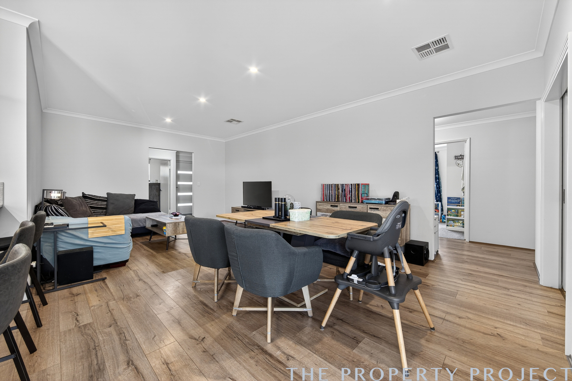 23 Lowlands Avenue Eglinton WA 6034