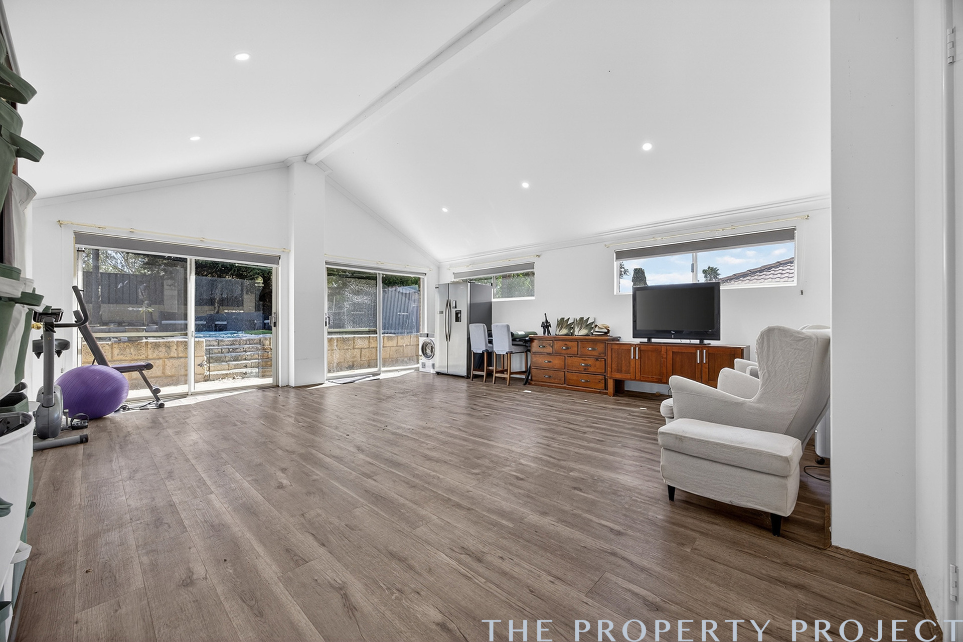 4 Rosneath Terrace Kinross WA 6028