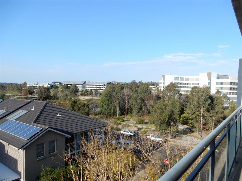 16 / 12 Parkside Cres, CAMPBELLTOWN NSW 2560