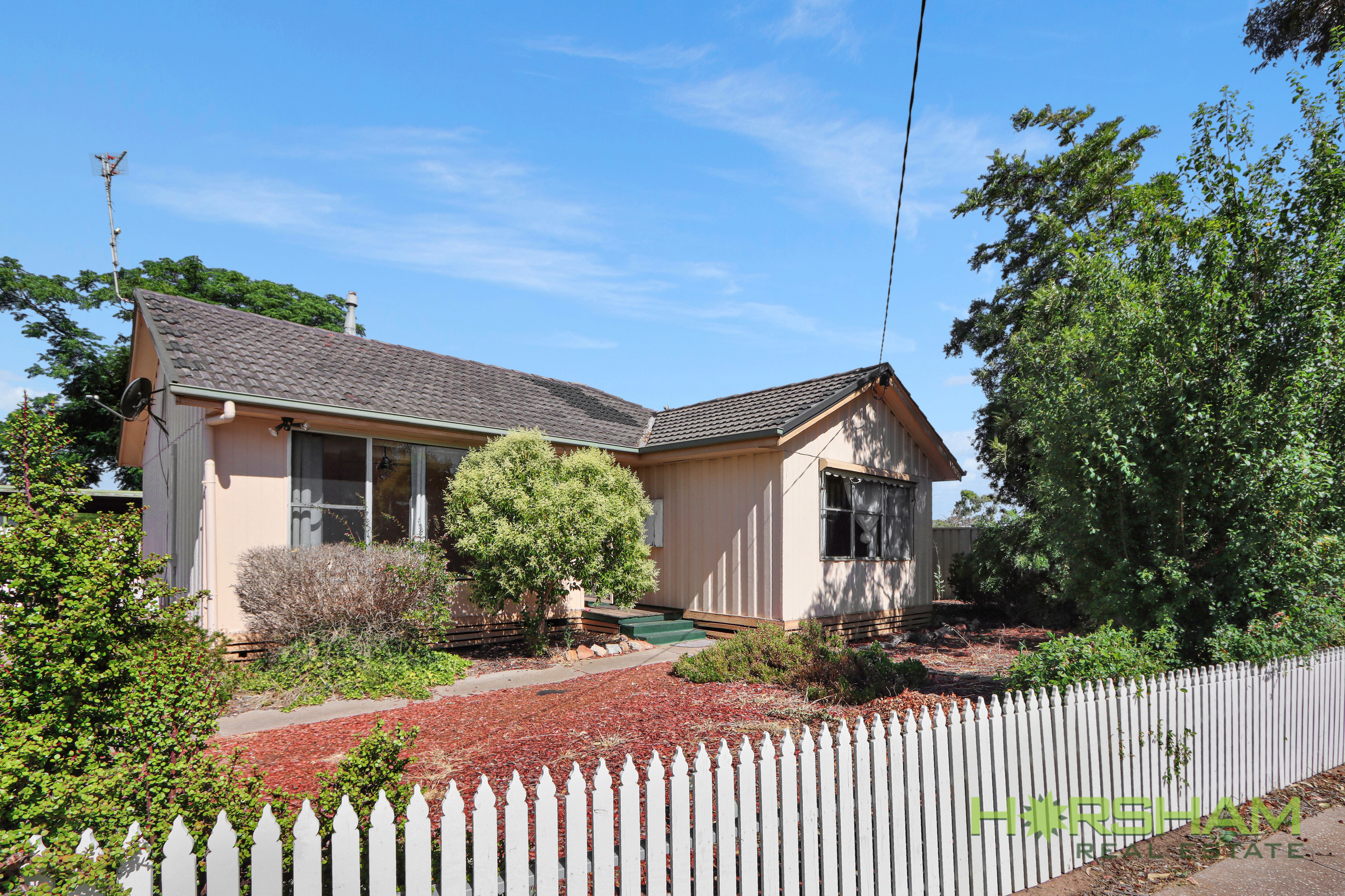 2 Bleakley Street, HORSHAM VIC 3400