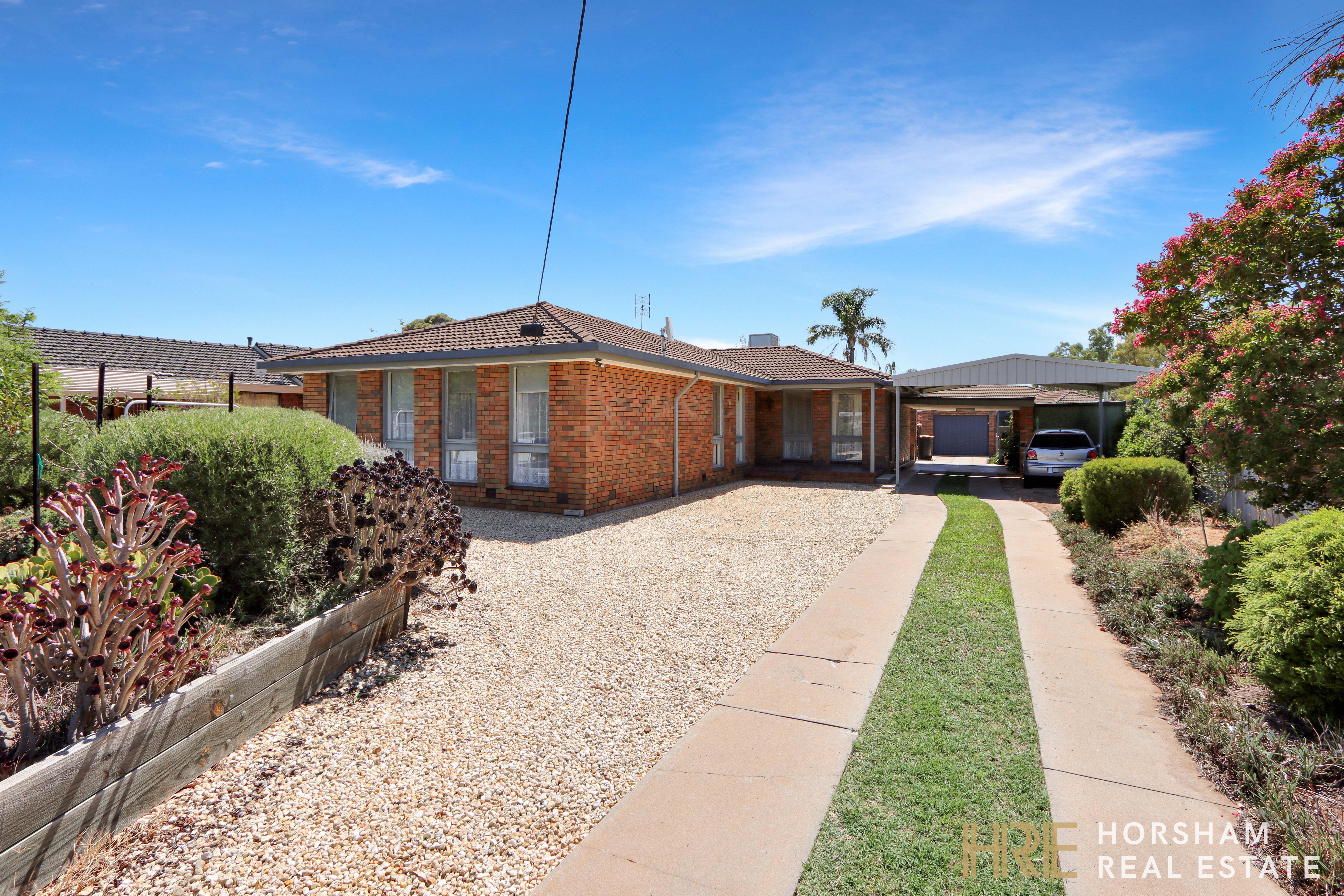 15 Willow Court, DONALD VIC 3480
